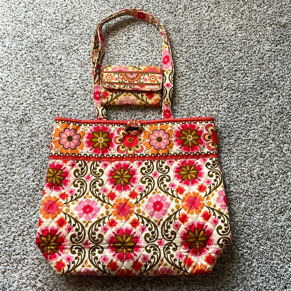 Vera Bradley folkloric tote and wallet